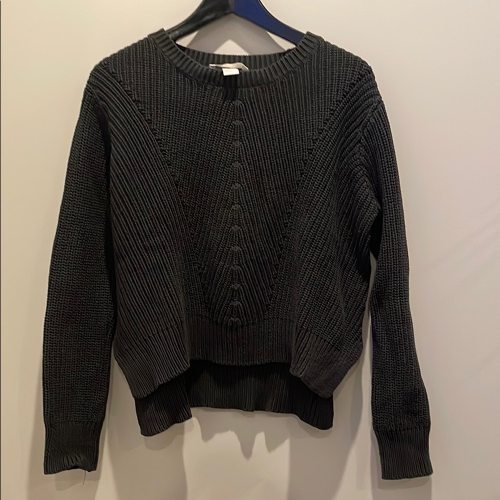 GUC H&M cable knit split hem sweater